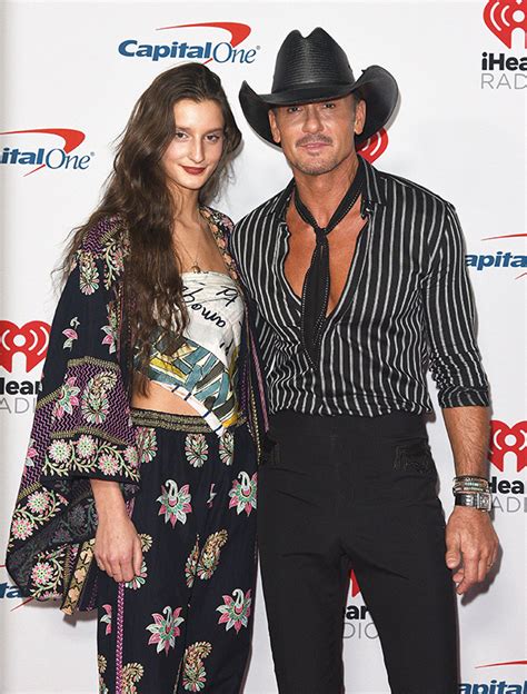 tim mcgraw s daughter audrey 19 makes acting debut in his ‘7500 obo music video — watch