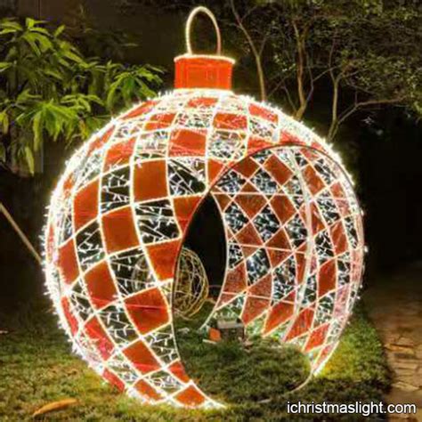 Large Led Lighted Outdoor Christmas Balls Ichristmaslight