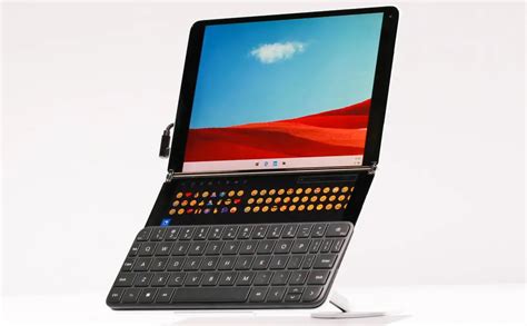 Laptop 2 Màn Hình Surface Neo Sắp Quay Trở Lại