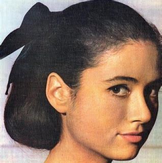 At the age of 16, italian singer gigliola cinquetti (1947) won festival di sanremo with non ho l'età and with the same song she won the eurovision. Cantantes de todos los Tiempos: Gigliola Cinqueti ...