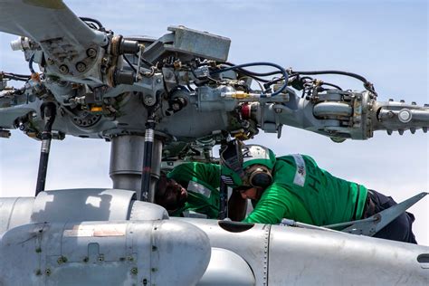 Dvids Images Uss Charleston Conducts Flight Operations In The South