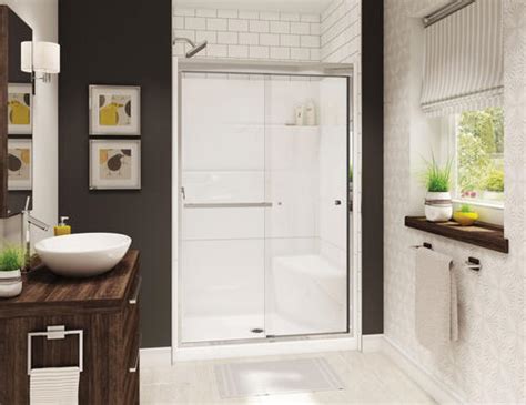 Maax® Gallery 48w X 34d X 75h Seated Shower With Center Drain 2