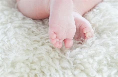 Warum wir nicht zu fotografen gegangen sind? Baby Fotoshooting-Ideen für zu Hause | Baby fotoshooting ...