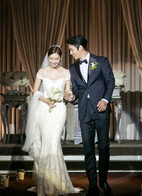 Newlyweds Kim So Yeon And Lee Sang Woo Share Lovely Wedding Ceremony Stills With Fans A Koala