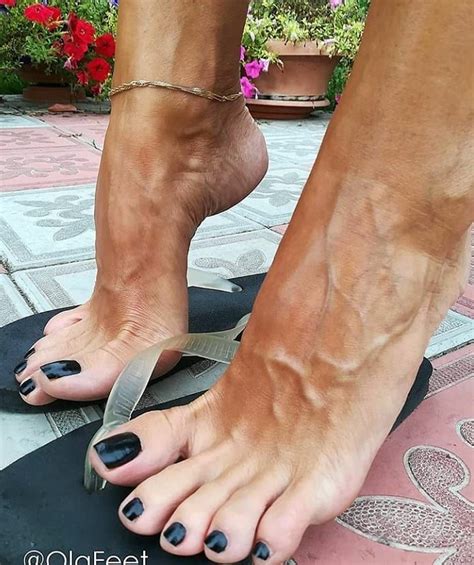 Image May Contain One Or More People Sexy Feet Beautiful Toes
