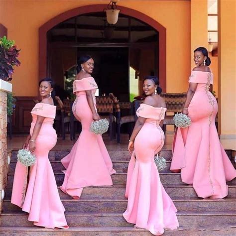 Blush Pink African Long Bridesmaid Dresses Bateau Neck Mermaid Applique