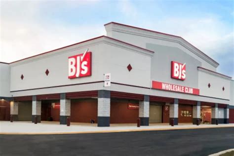 bj s wholesale club opens 12th store on long island tbr news media