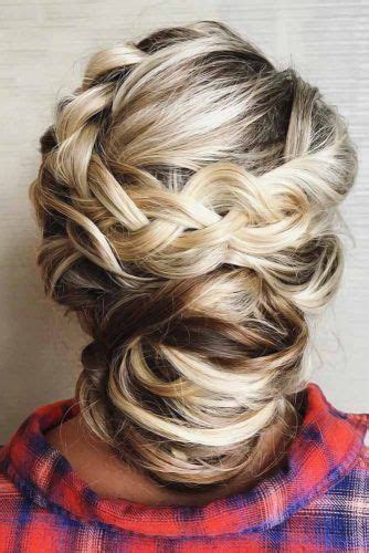 25 Charming Mother Of The Bride Hairstyles To Beautify The