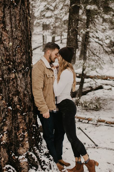 Winter Engagement Session In The Snow Couple Photography Winter