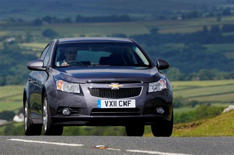 Used Chevrolet Cruze Hatchback 2011 2015 Review Parkers