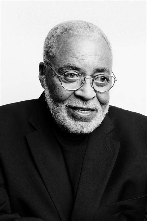 Maybe you would like to learn more about one of these? James Earl Jones: filmography and biography on movies.film-cine.com