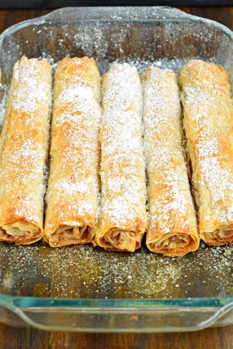 Phyllo dough dessert recipes easy. Easy Rolled Russian Baklava | Recipe in 2019 | work food ...