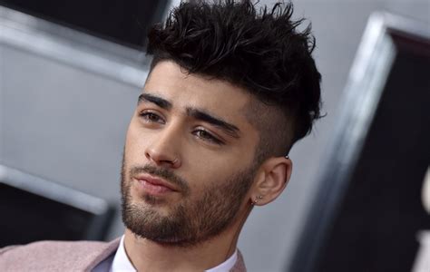 Zayn Malik Says Hes No Longer A Practising Muslim Because He Doesnt