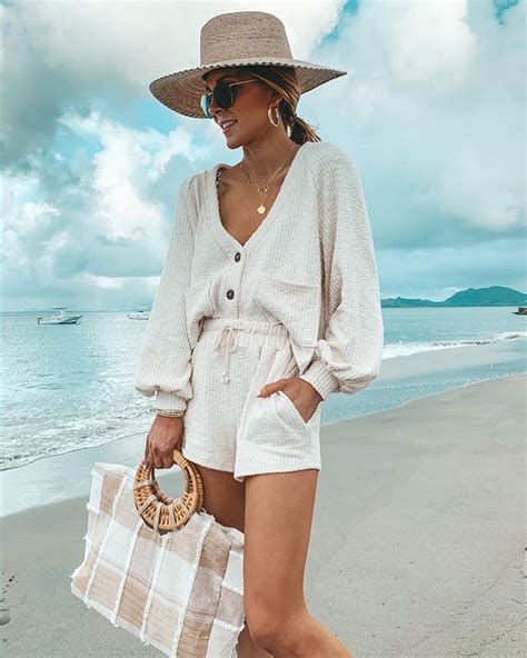 Instagram In Beach Outfit Women Beach Outfits Women Vacation