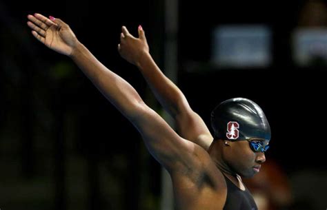 Black Twitter Gives Swimmer Simone Manuel The Attention She Deserves