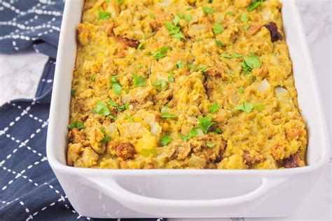 24 cornbread recipes that go with everything. Recipes For Leftover Cornbread Stuffing - 30 Recipes For Leftover Thanksgiving Stuffing ...