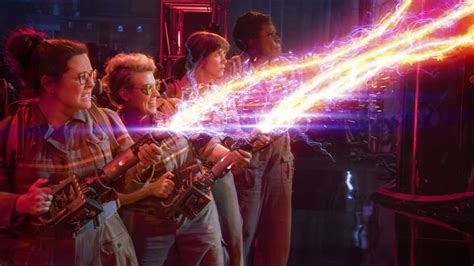 Ghostbusters Review Sassy Feminist Reboot Vanquishes Unbelievers