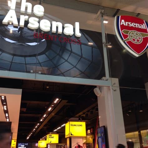 The Arsenal Store Sporting Goods Retail In Brent Cross