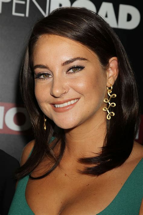 Shailene woodley is an american actress and activist. SHAILENE WOODLEY at 'Snowden' Premiere in New York 09/13/2016 - HawtCelebs