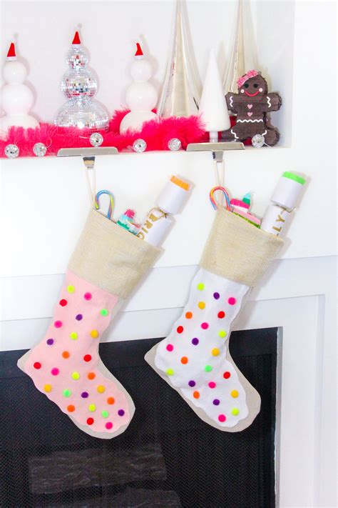 Download 17,620 christmas pattern free vectors. DIY Toaster Pastry Christmas Stockings! ⋆ Brite and Bubbly