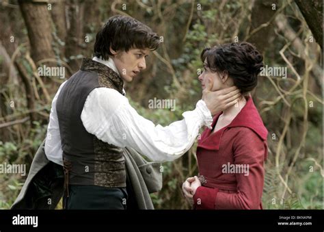 Becoming Jane Anne Hathaway Stock Photos & Becoming Jane Anne Hathaway Stock Images - Alamy