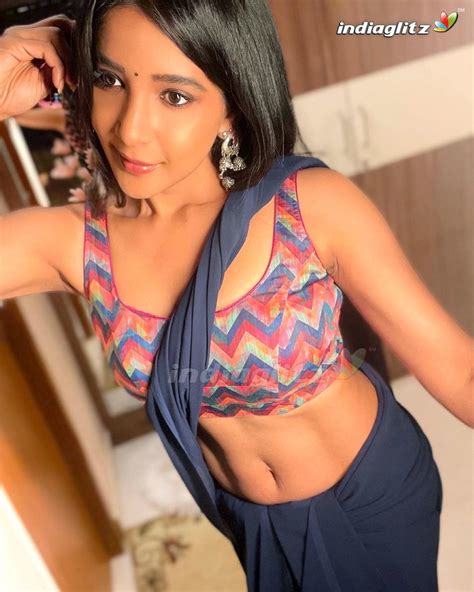 sakshi agarwal photos tamil actress photos images gallery stills and clips