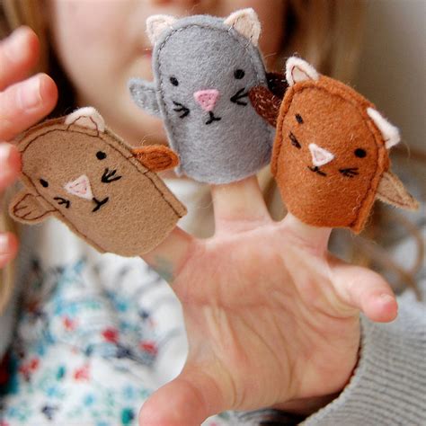 Make Your Own Kitten Finger Puppets Craft Kit By Clara And Macy