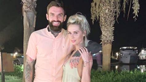 Geordie Shores Aaron Chalmers Announces He And Girlfriend Talia Oatway