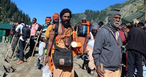 J K Five Amarnath Pilgrims Die In 24 Hours Toll Rises To 19