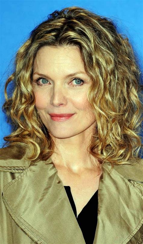20 Simple Curly Hairstyles For Women Over 40 | Curly ...