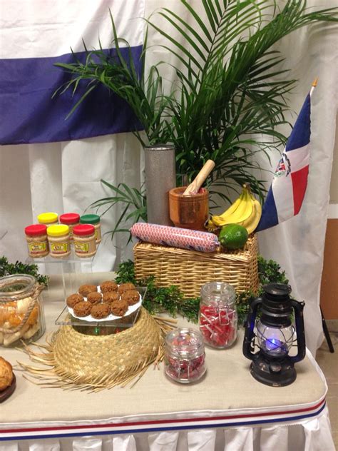 Dominican Themed Display Table Birthday Party Centerpieces Birthday Party Themes Party