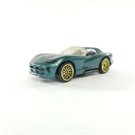 Jual Hadiah Anak Murah Hot Wheels Loose Hotwheels Dodge Viper Rt10 Gold