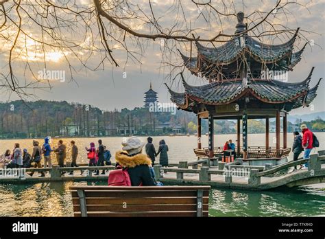 West Lake Of Hangzhou Hi Res Stock Photography And Images Alamy