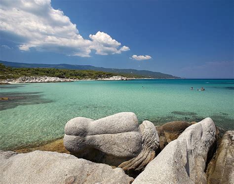 Το ποντιακό τμήμα του συλλόγου ενοικιαζομένων δωματίων διαμερισμάτων αμμων ζευσ συμμετείχε στις εκδηλώσεις του συλλόγου στην καλλιθέα χαλκιδικής στις 14 μαΐου 2016. Σύρος: Οι πιο ρεμπέτικες παραλίες της