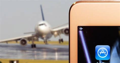 Cara internetan gratis di android yang pertama, aktifkan dulu mode pesawat pada hp android kita, dengan masuk ke menu setting > wireless and networks > more > airplane mode. Mode Pesawat Adalah - Buku Siswa