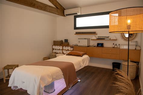 village club avec séances de massage camping les sablons