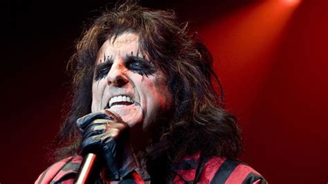 alice cooper talks late guitarist dick wagner and rock teen center in new video interview