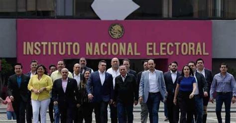 Frente Amplio Se Registra Ante INE