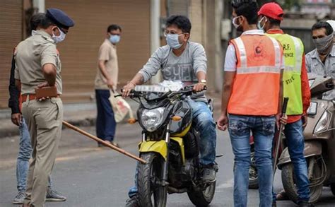 Will total lockdown be imposed in bengaluru? தட்டிக்கேட்ட போலீஸ்... தாக்கிய இளைஞர்... துப்பாக்கிச்சூடு ...