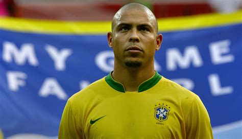 Ronaldo Phenomenon Real Mardid Team Brazil Football Star Legend