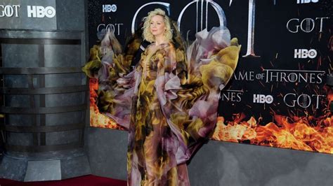 Game Of Thrones Premiere Best Red Carpet Looks Emilia Clarke Sophie