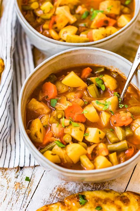 Hearty Soup Recipes Soup Hearty Vegetable Recipe Recipes Pantry Bowls Perishable Non Frozen