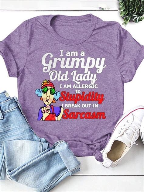 I Am A Grumpy Old Lady Graphic Tee Noracora