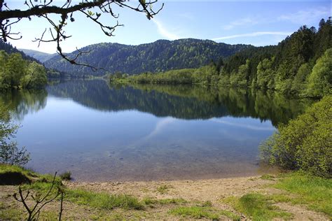 From wikimedia commons, the free media repository. Magazine Tourisme et Patrimoine | Longemer (Vosges) : un ...