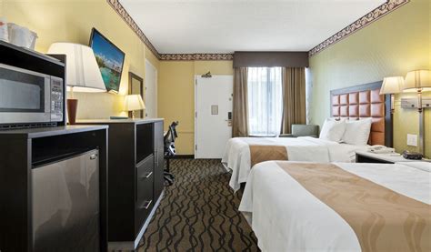 Quality Inn Port Tampa Bay Hotel With Airport And Cruise Port Shuttle Service