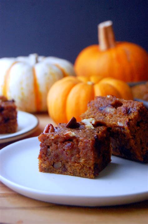 Pumpkin Blondies With Pecans And Chocolate Chips Recipe