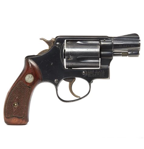 Smith And Wesson 38 Special Snub Nosed Revolver Witherells Auction House
