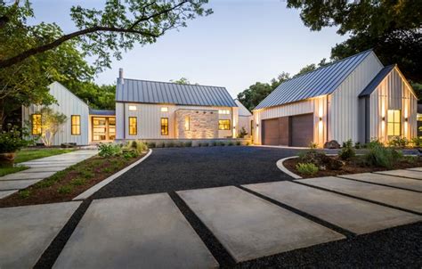 Modern Farmhouse In Dallas Texas Country Exterior Dallas By