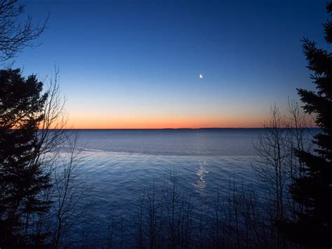 Moonrise Moonrise Over Lake Superior Castle Danger Mn Vi Flickr