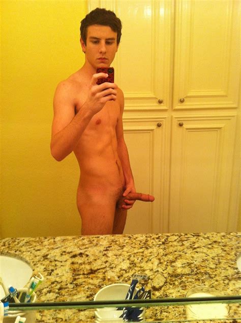 Skinny Guy Nude Ass